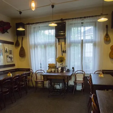 Ctrnactka Guest house *